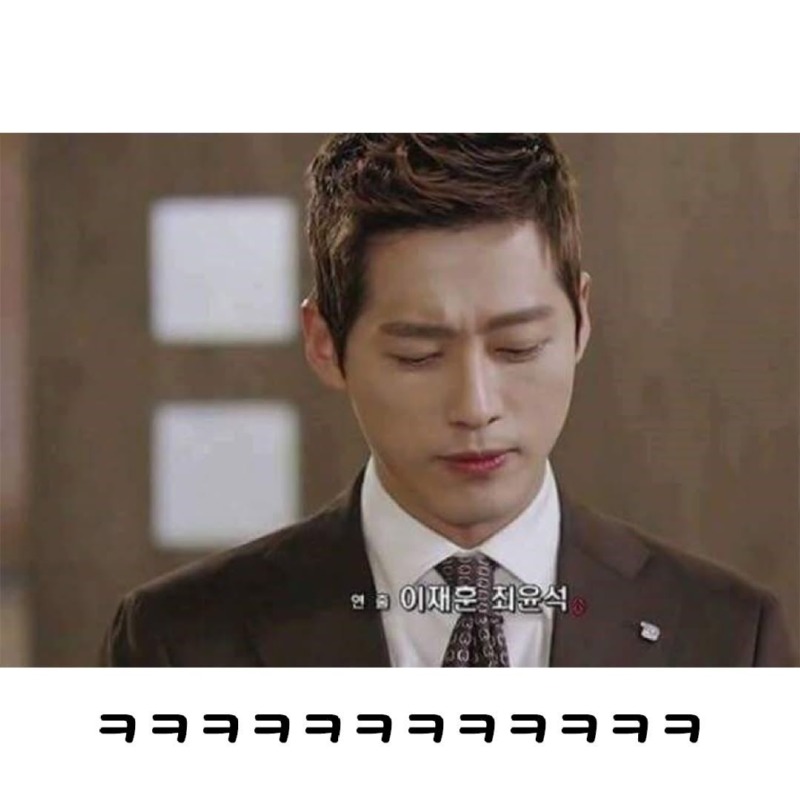 시나리오쓰고있네4.jpg