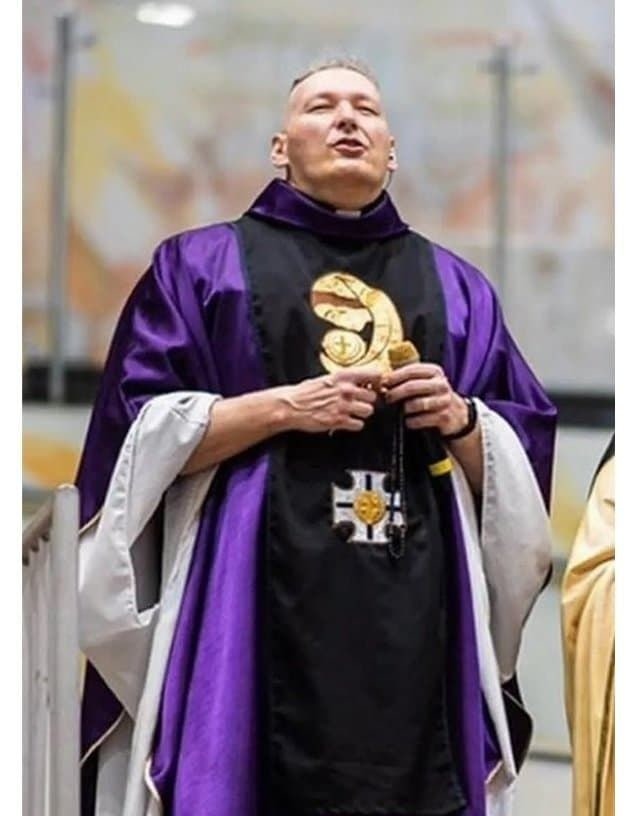 신부님이강해진이유4.jpeg