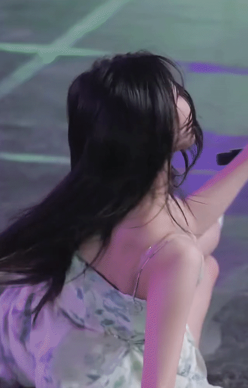 882f0f48e55bd61cdc346168d6aa2e1a_1761465041_8996.gif